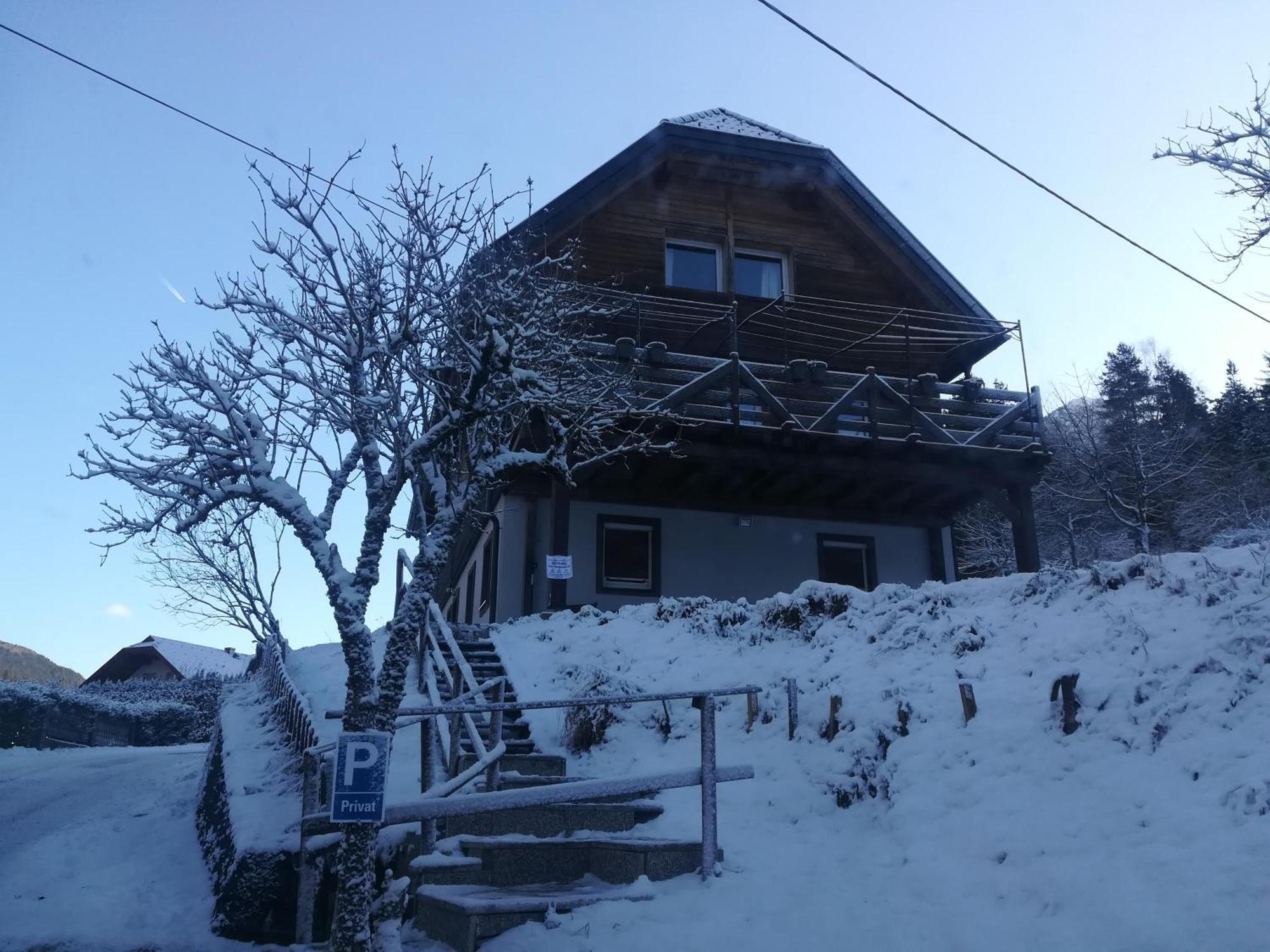 Casableiberg - Garten Apartment - Naturpark Dobratsch Bad Bleiberg Dış mekan fotoğraf